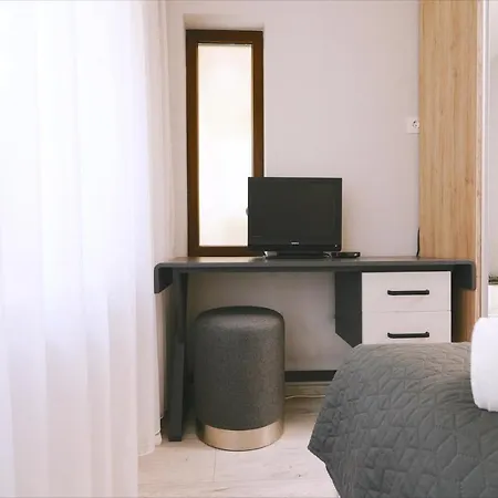Varna City Centre - Two Bedroom Apartment Exterior photo