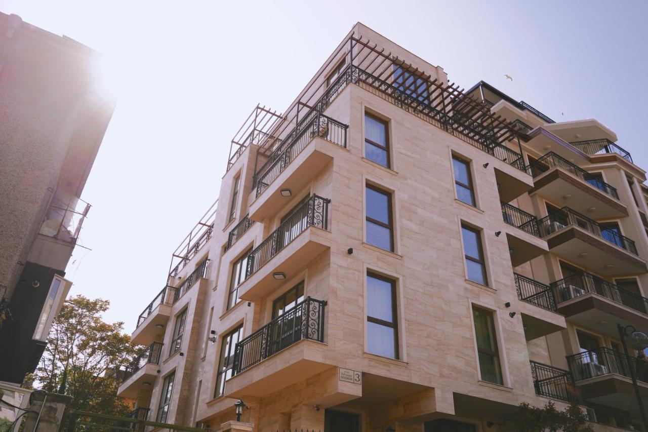 Apartment Centre - Two Bedroom